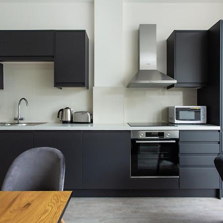 Queens Park By Viridian Apartments London Bagian luar foto