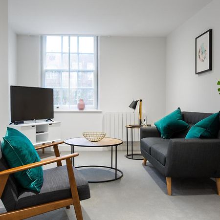 Queens Park By Viridian Apartments London Bagian luar foto
