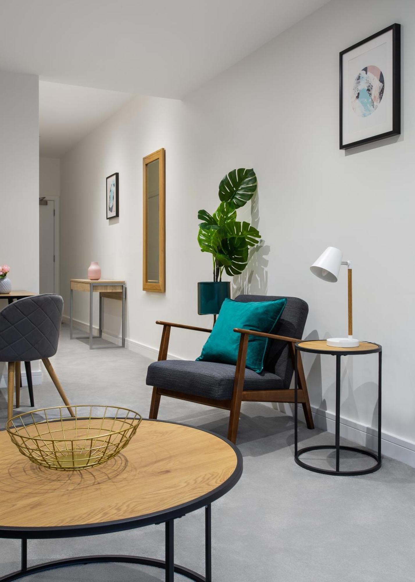 Queens Park By Viridian Apartments London Bagian luar foto