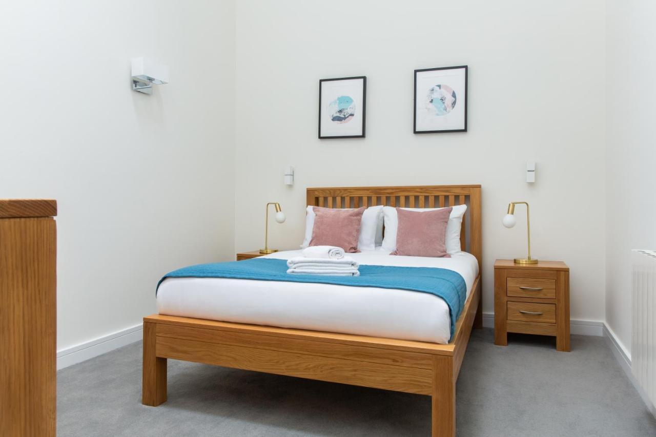 Queens Park By Viridian Apartments London Bagian luar foto