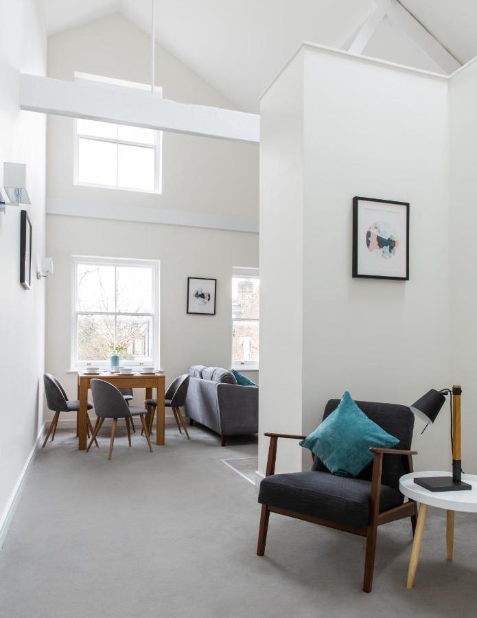 Queens Park By Viridian Apartments London Bagian luar foto